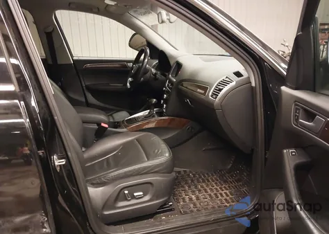 2013 Audi Q5 2.0T Premium z USA, uszkodzony, nr VIN WA1CFAFP4DA063604